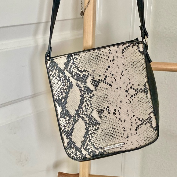 Madden Girl Crossbody Bag Snake Skin - Picture 1 of 10